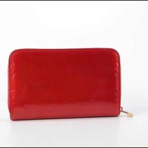 Louis Vuitton Red Monogram Vernis Eldridge Wallet